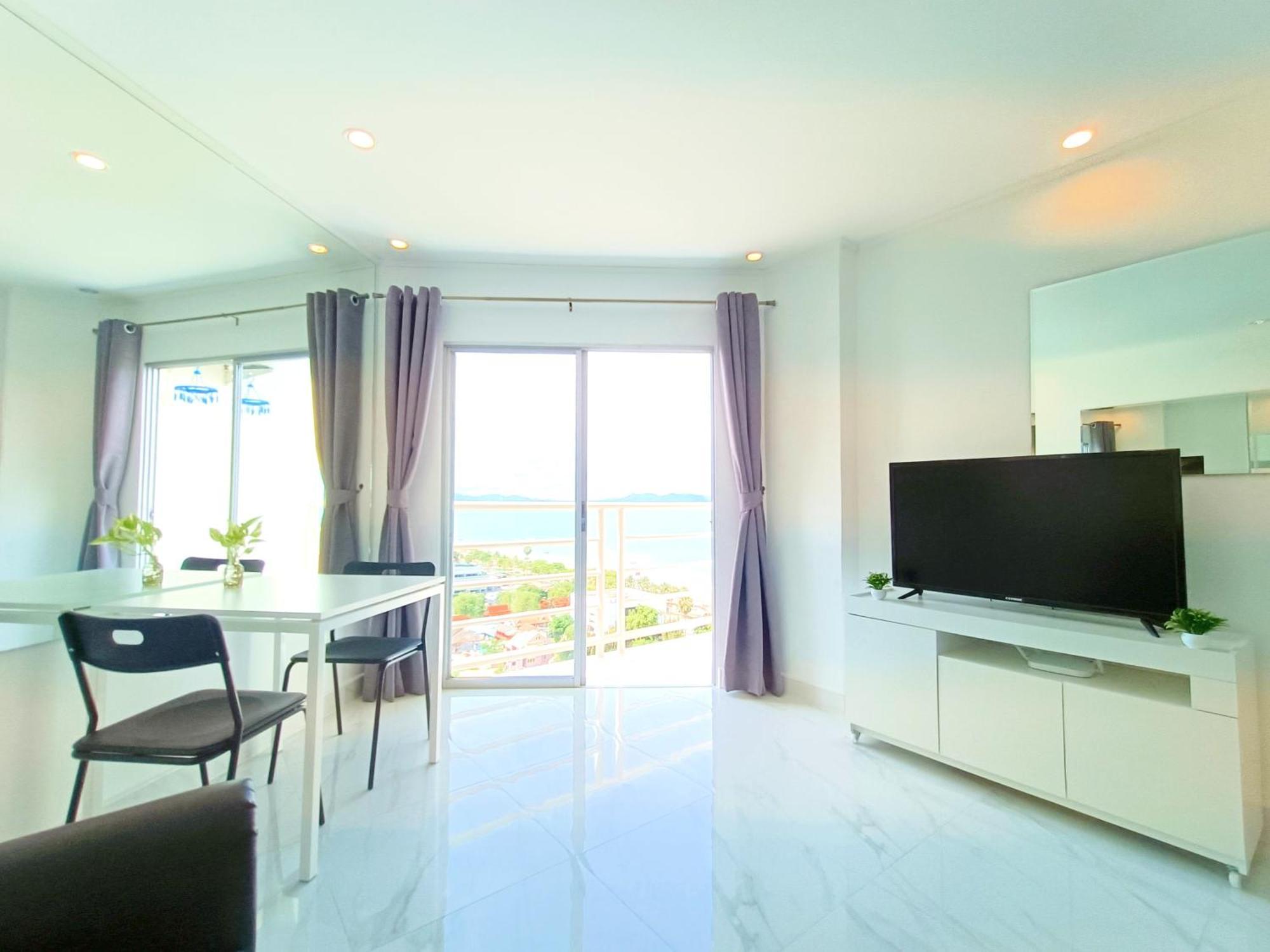 Sea View Beachfront Condos Pattaya Jomtien Beach Esterno foto